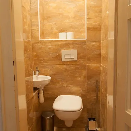 Spacious 3-bedroom Lev Daire *