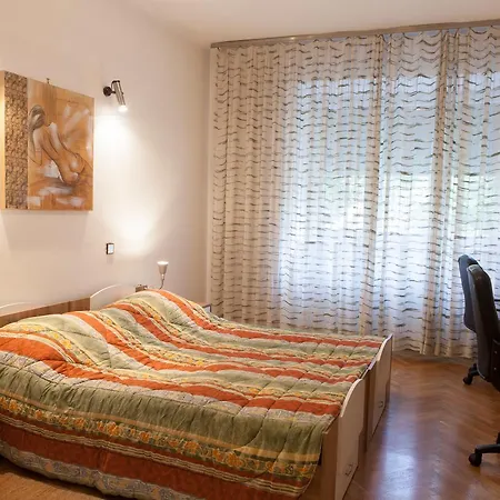 Spacious 3-bedroom Lev Lubiana