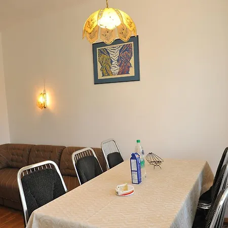 Appartamento Spacious 3-bedroom Lev